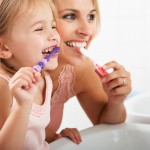 Habituer l’enfant à la brosse à dents!